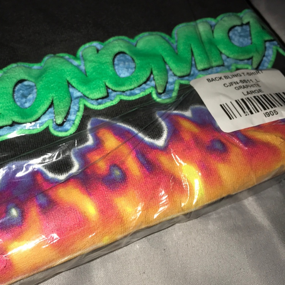 ❌SOLD❌Travis Scott x Fortnite Back Bling Tee🆕 - Picture 9 of 15